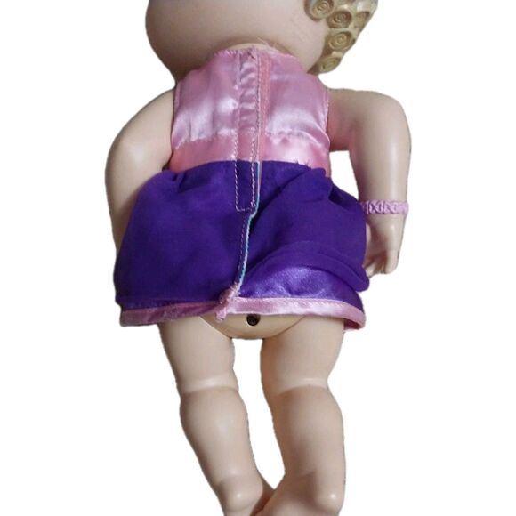 Baby Alive Doll Hasbro 2009 Talking Molded Blonde Hair Tested Works - Picture 6 of 7